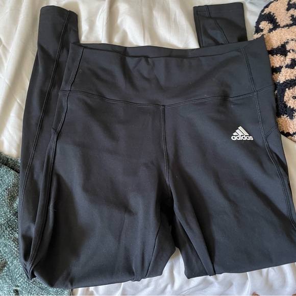 EUC Black Adidas Aeroready Leggings - Picture 3 of 6